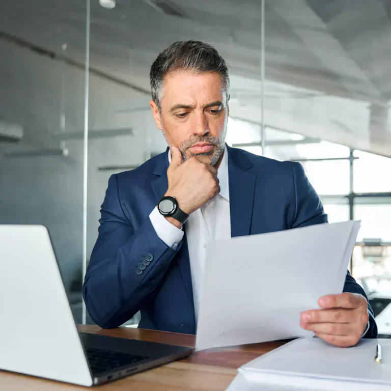 掌握決策藝術：5 大決策模型與策略